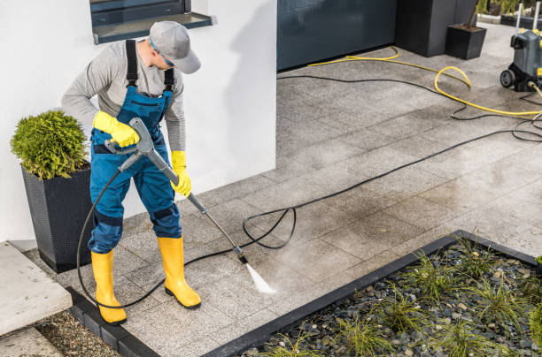 Best Pressure Washing Cost  in Mauston, WI